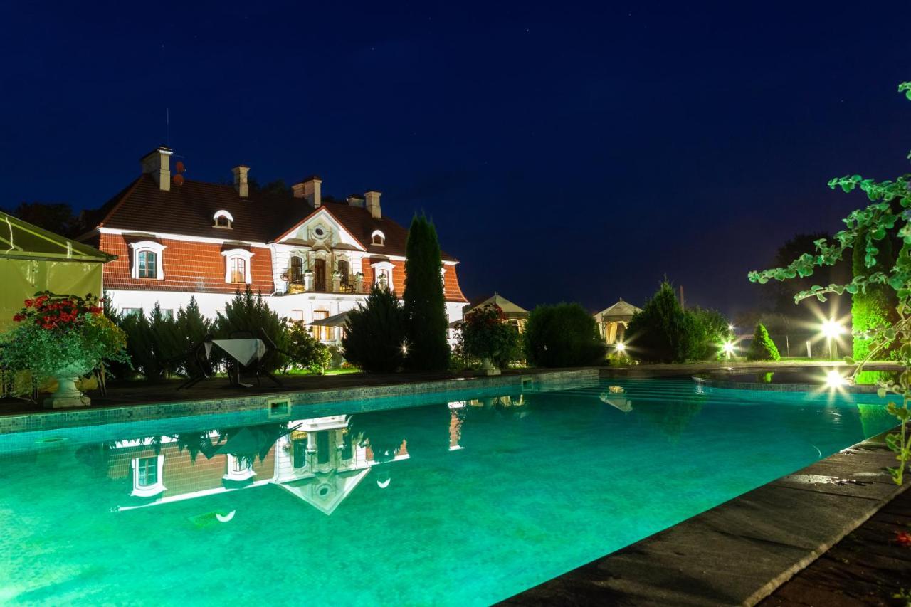 Sventes Muiza Hotel Exterior foto