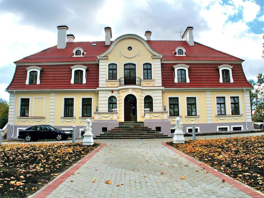 Sventes Muiza Hotel Exterior foto