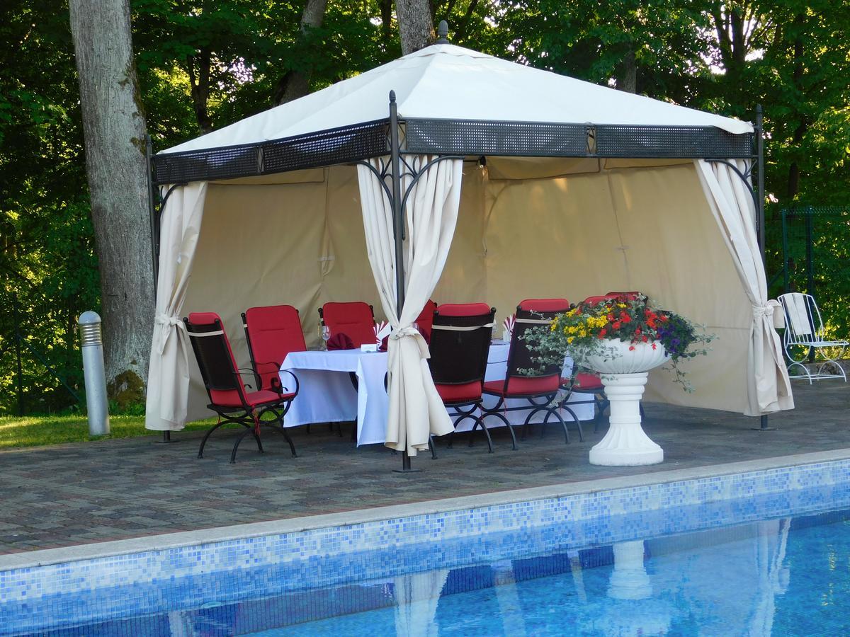 Sventes Muiza Hotel Exterior foto